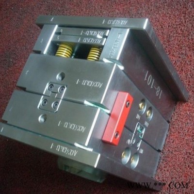 汽車(chē)模具，塑膠模具，橡膠模具，注塑模具，