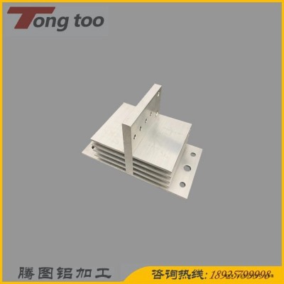 電腦鑼加工汽車鋁型材 CNC外協機加工  鋁型材機械加工廠 醫療零配件定制廠家 東莞騰圖鋁制品有限公司