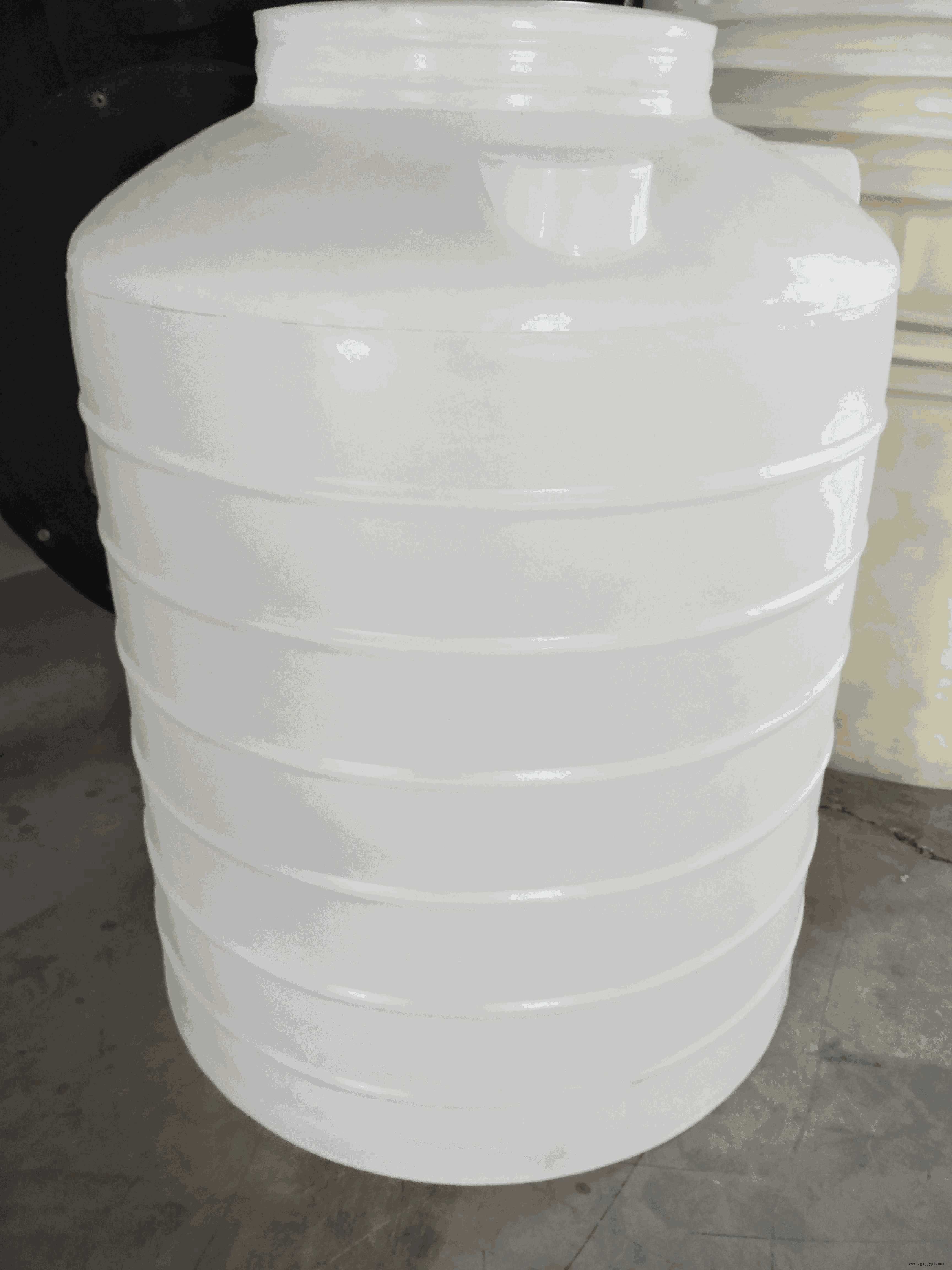 內蒙古呼和浩特 10噸錐底塑料桶 生產廠家