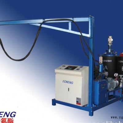 PG聚氨酯發泡機