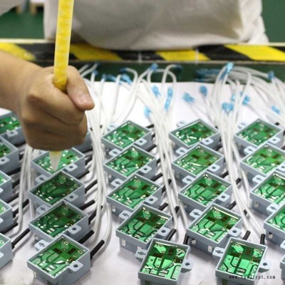 石龍耐高溫導熱灌封膠-東莞富銘密封材料