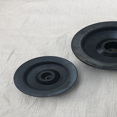 汽車橡膠減震器加工廠家-濟寧汽車橡膠減震器-日照順達橡塑