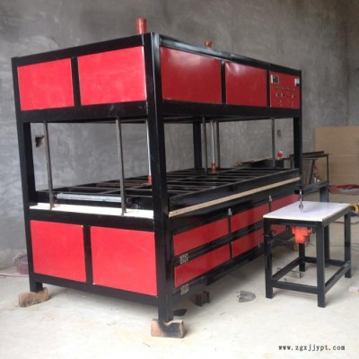 亞克力燈箱字圖吸塑機1527 廣告吸塑機 單模具吸塑機
