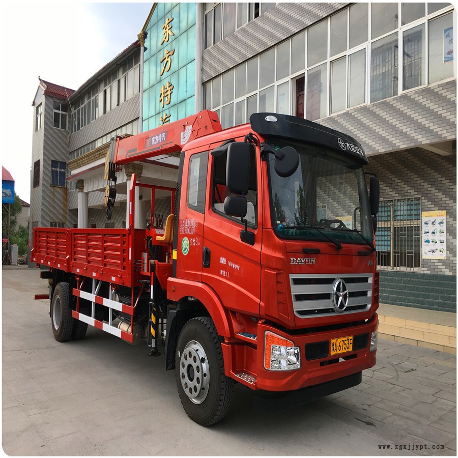 隨車起重機(jī) 輪胎車 質(zhì)量好 價格低 隨車起重機(jī) 輪胎車 質(zhì)量好 價格低