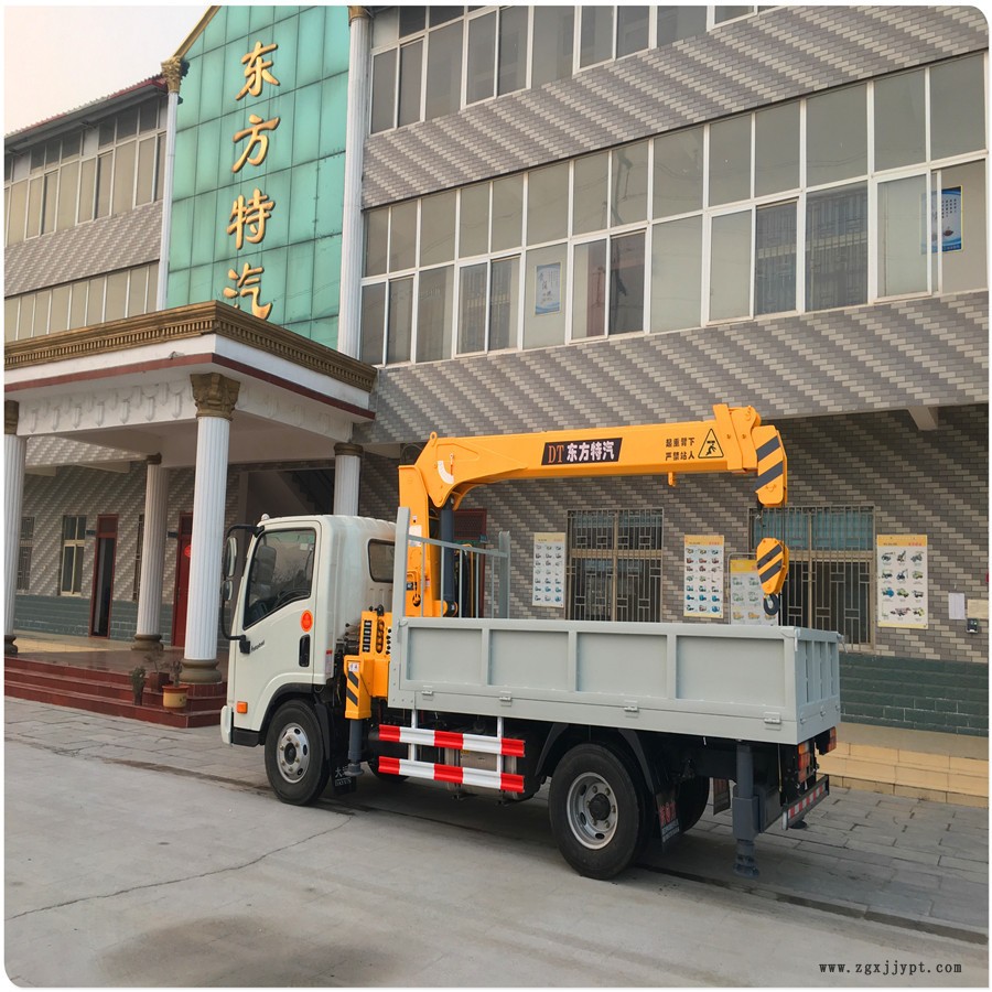 隨車起重機(jī) 輪胎車 質(zhì)量好 價格低 隨車起重機(jī) 輪胎車 質(zhì)量好 價格低