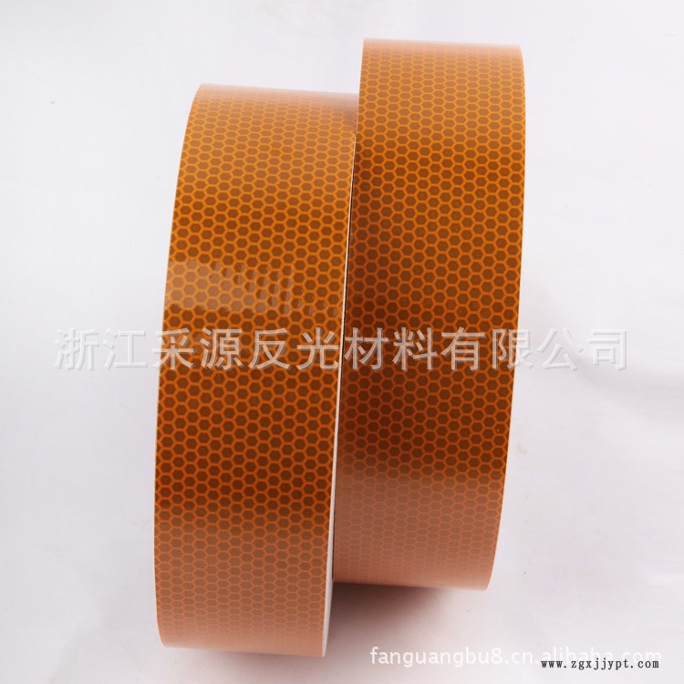 CY1102-2b