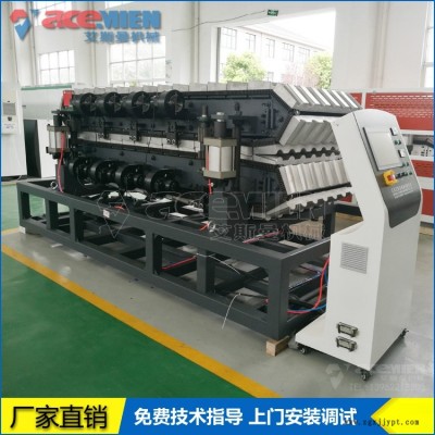 河北塑料仿古彩鋼瓦生產線 1130mm四層塑料T型波浪瓦設備 PVC合成樹脂瓦機器