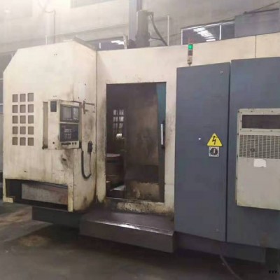 加工廠轉型賠本出售二手【威海華東HC630臥式加工中心】二手臥加24把機械手刀庫