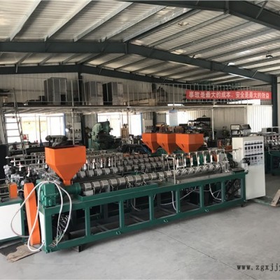 草莓網(wǎng)套機(jī)型號(hào)-草莓網(wǎng)套機(jī)-龍口云生廠家批發(fā)(查看)