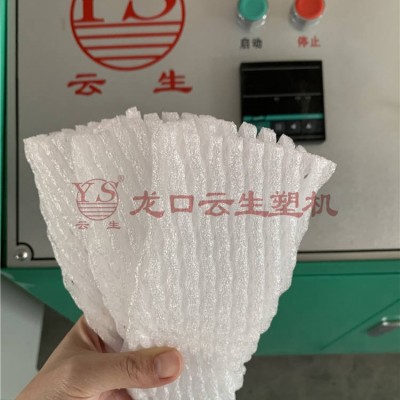 網(wǎng)套裝袋機廠家-網(wǎng)套裝袋機-龍口云生網(wǎng)套機報價